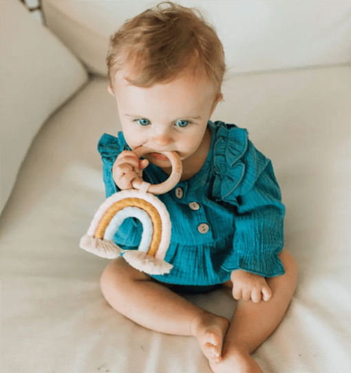 teether light blue & pink with baby