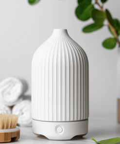 essential oil diffuser ribbed white