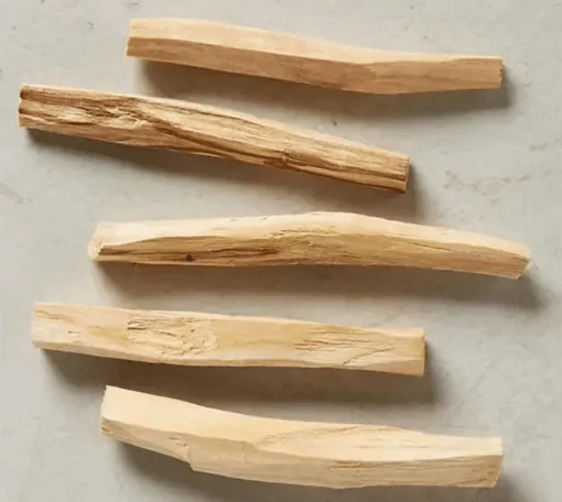 Palo-Santo-Smudge-Bundle-3.png
